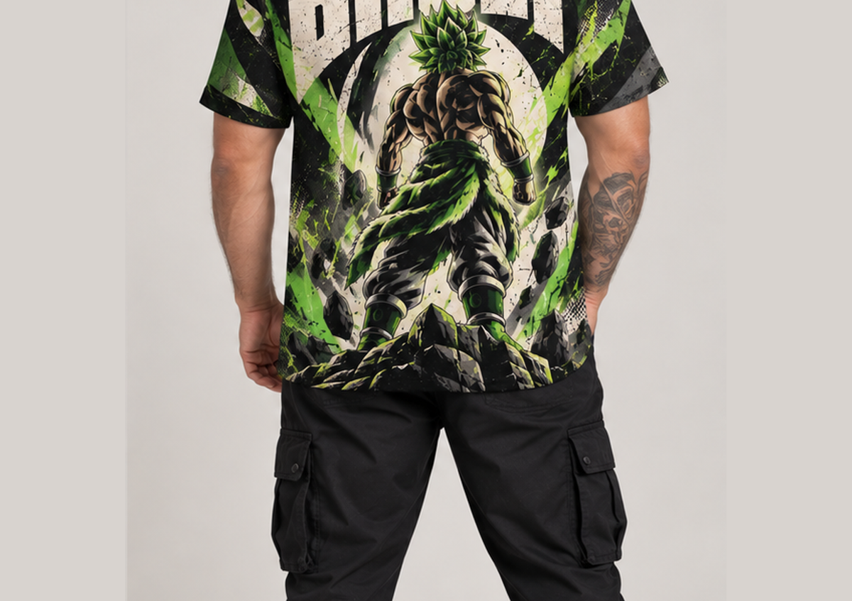 Camiseta Dragon Ball Broly Construtivista Era Beerus Dry-Fit Premium Unissex — modelo costas