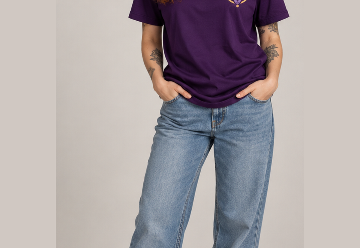 Camiseta Dragon Ball Beerus Bauhaus Era Beerus Dry-Fit Premium Unissex — modelo frente